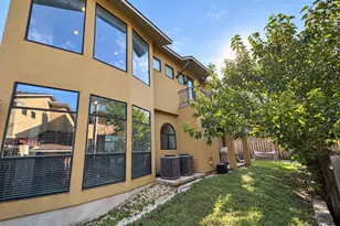 2316 Thornton Rd, Austin, TX 78704 - Photo 23