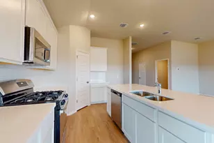 19913 Hirono Dr, Manor, TX 78653 - Photo 5