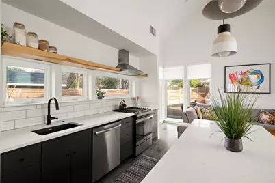 902 Garden Villa Court #2, Austin, TX 78704 - Photo 3