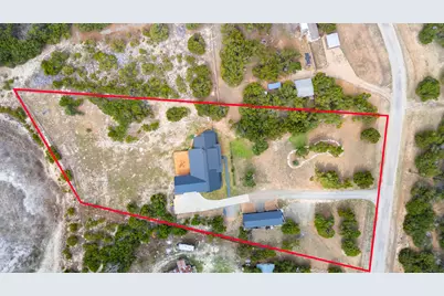 107 W Lakeshore Drive, Dripping Springs, TX 78620 - Photo 33