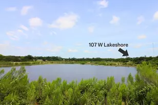 107 W Lakeshore Dr, Dripping Springs, TX 78620 - Photo 3