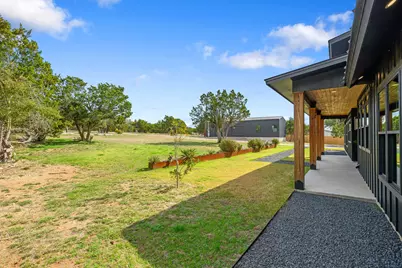 107 W Lakeshore Drive, Dripping Springs, TX 78620 - Photo 31