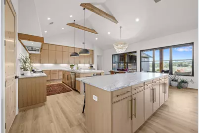 107 W Lakeshore Drive, Dripping Springs, TX 78620 - Photo 5