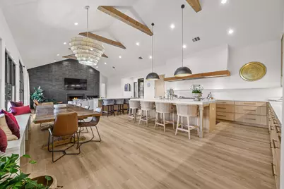 107 W Lakeshore Drive, Dripping Springs, TX 78620 - Photo 7