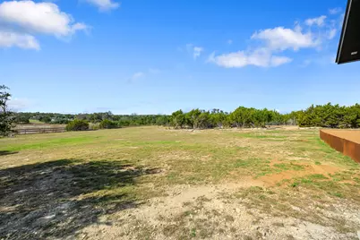 107 W Lakeshore Drive, Dripping Springs, TX 78620 - Photo 27