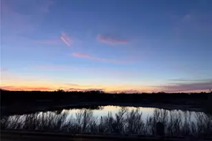 107 W Lakeshore Dr, Dripping Springs, TX 78620 - Photo 3