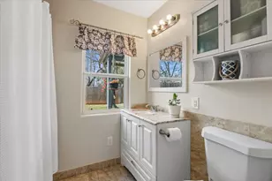 503 E Bluebonnet Ln, Johnson City, TX 78636 - Photo 13