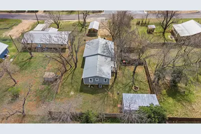 503 E Bluebonnet Lane, Johnson City, TX 78636 - Photo 25