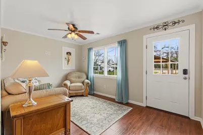 503 E Bluebonnet Lane, Johnson City, TX 78636 - Photo 3