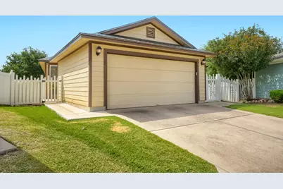 865 Heritage Springs Trail, Round Rock, TX 78664 - Photo 3