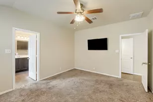 865 Heritage Springs Trail, Round Rock, TX 78664 - Photo 15