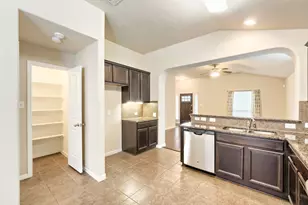 865 Heritage Springs Trail, Round Rock, TX 78664 - Photo 9