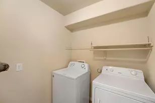 865 Heritage Springs Trail, Round Rock, TX 78664 - Photo 13