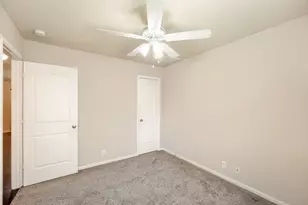 865 Heritage Springs Trail, Round Rock, TX 78664 - Photo 23