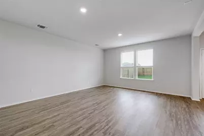 121 Nettletree Drive, Buda, TX 78610 - Photo 5