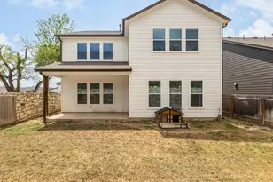 245 Brooks Ranch Dr, Kyle, TX 78640 - Photo 15