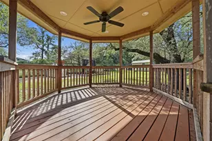 203 Shoal Dr, Georgetown, TX 78633 - Photo 29