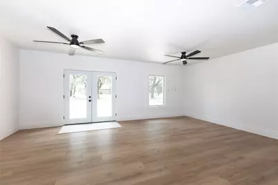 205 Bello Circle, Georgetown, TX 78628 - Photo 11