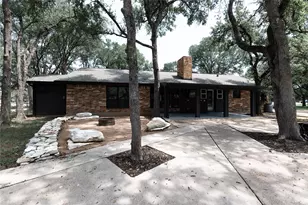 205 Bello Cir, Georgetown, TX 78628 - Photo 37
