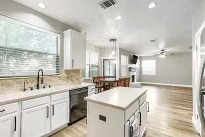 410 Thunderbay Drive, Georgetown, TX 78626 - Photo 11