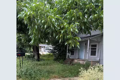 1815 Singleton Avenue, Austin, TX 78702 - Photo 1