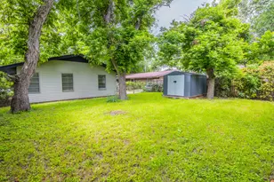 3206 Goodwin Ave, Austin, TX 78702 - Photo 13