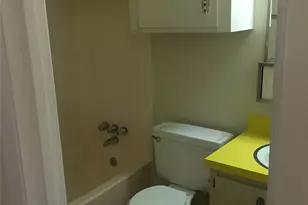 630 Maiden Ln, Austin, TX 78705 - Photo 7