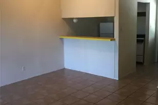 630 Maiden Ln, Austin, TX 78705 - Photo 5