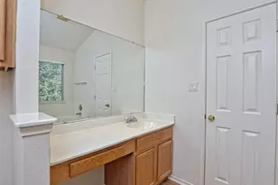 3426 Flowstone Ln, Round Rock, TX 78681 - Photo 17