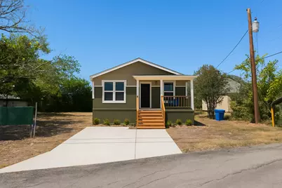 112 2nd Avenue, Taylor, TX 76574 - Photo 5
