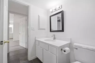 501 W 26th Street #108, Austin, TX 78705 - Photo 23