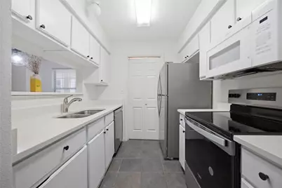 501 W 26th Street #108, Austin, TX 78705 - Photo 5