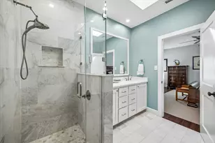 2708 W 35th St, Austin, TX 78703 - Photo 21