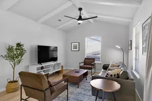 1205 Arthur Stiles St, Austin, TX 78721 - Photo 5