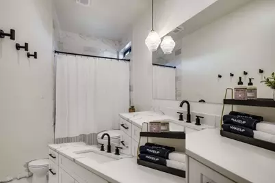 614 Pecan Creek Drive, Horseshoe Bay, TX 78657 - Photo 23