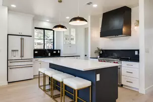 614 Pecan Creek Dr, Horseshoe Bay, TX 78657 - Photo 9