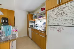 915 Keith Ln, Austin, TX 78705 - Photo 5