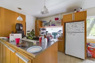 915 Keith Ln, Austin, TX 78705 - Photo 3