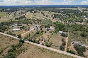 147 Community Center Rd, Rosanky, TX 78953 - Photo 31