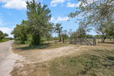 147 Community Center Road, Rosanky, TX 78953 - Photo 3