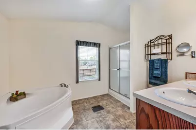 412 Leaning Oak Lane, Somerville, TX 77879 - Photo 11