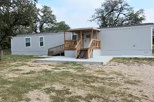 151 Lueb Ln, Seguin, TX 78155 - Photo 1