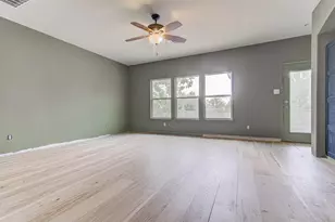 4525 Dennis Ln, Pflugerville, TX 78660 - Photo 5