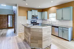 4525 Dennis Ln, Pflugerville, TX 78660 - Photo 9