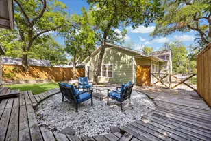 3300 Harris Park Ave, Austin, TX 78705 - Photo 17