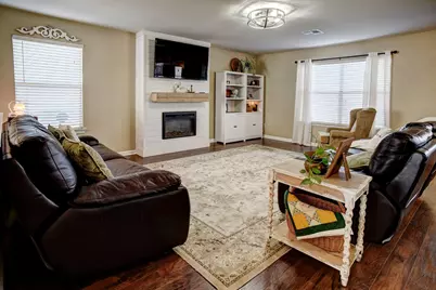 104 Trapper Trail, Bastrop, TX 78602 - Photo 5