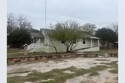 823 Monterrey Street, Lockhart, TX 78644 - Photo 3