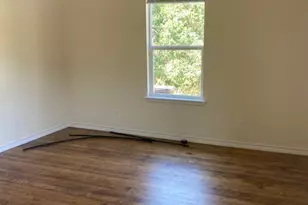 823 Monterrey St, Lockhart, TX 78644 - Photo 11