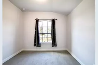 109 Lorena Lane, Georgetown, TX 78628 - Photo 27