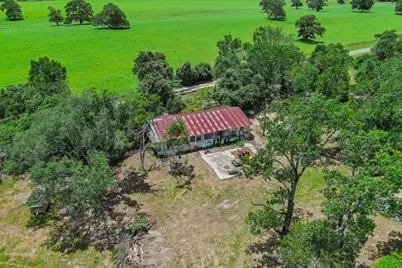 1910 E County Road 415, Lexington, TX 78947 - Photo 15